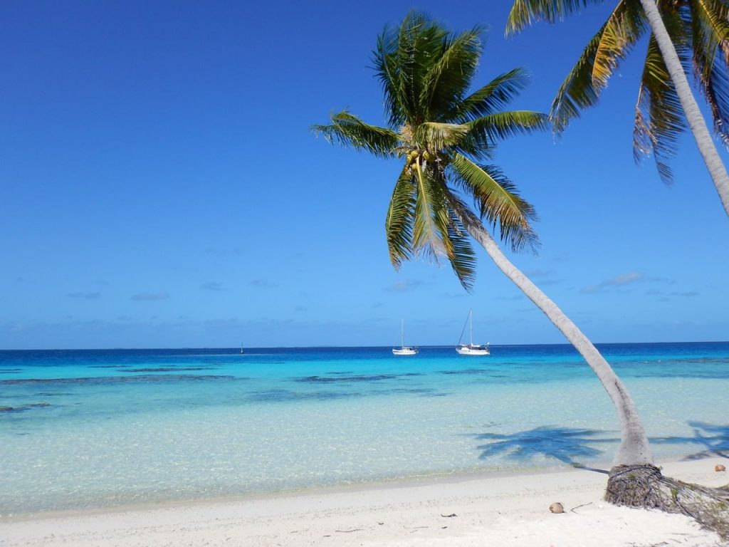 Revierinformationen Tuamotus Radio Pelicano Segelyacht INTI