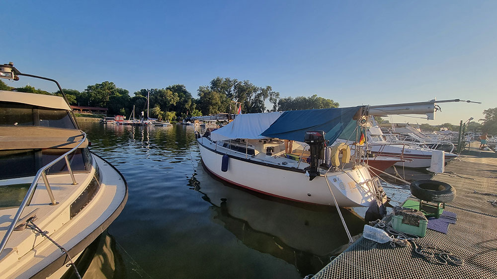 radiopelicano_serbien_novi_sad_marina