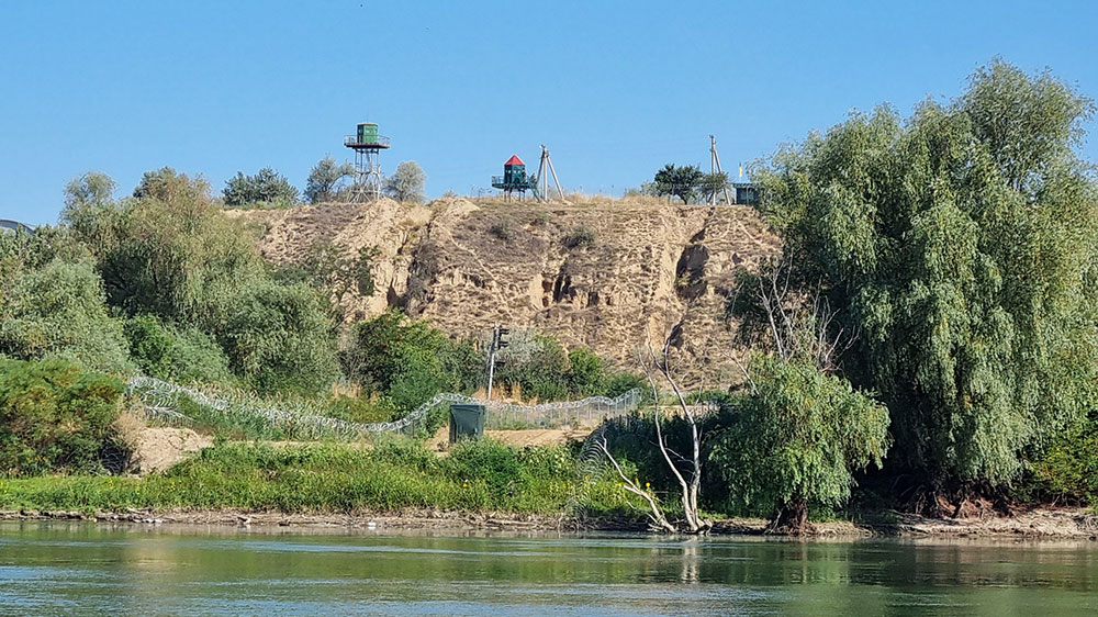 radiopelicano_donau_rumaenien_bruecke_grenze