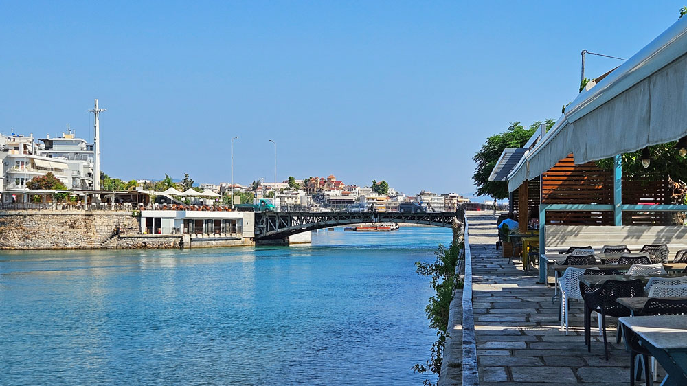 radiopelicano_griechenland_chalkida_bruecke_zu
