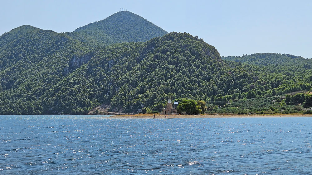 radiopelicano_griechenland_chalkida_gruen