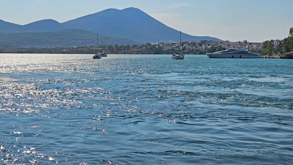 radiopelicano_griechenland_chalkida_stroemung